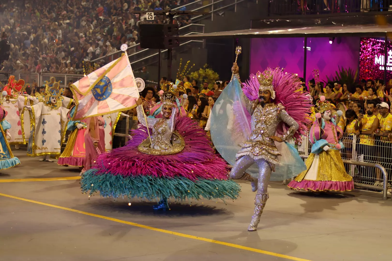 PRÊMIO FERAS DO CARNAVAL AGITARÁ QUADRA DO TATUAPÉ DIA (07) DE JUNHO COM APRESENTAÇÃO DAS ESCOLAS VENCEDORAS NAS CATEGORIAS QUE SE DESTACARAM EM 2025